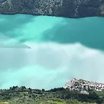 Arnestova - Villagehouse In Tatil Evi Loen