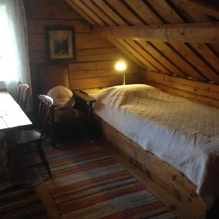 Arnestova - Villagehouse In Holiday home