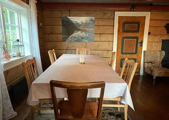 Arnestova - Villagehouse In ローエン